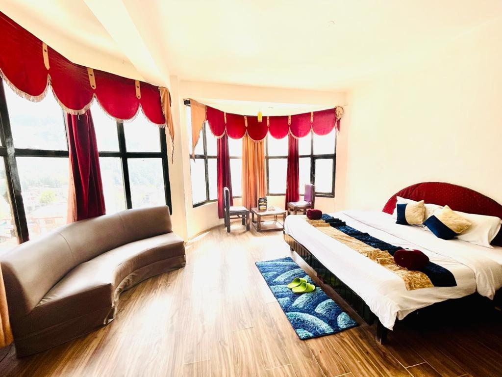 Hotel In Manali With Mountain View Near Mall Road 외부 사진