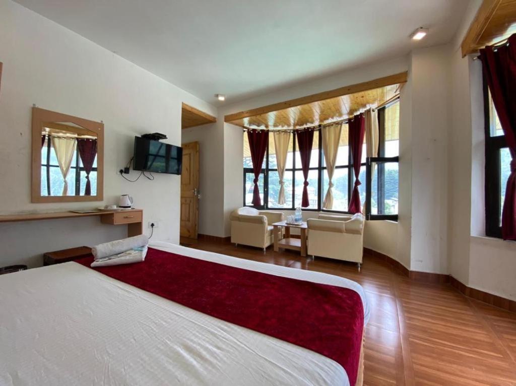 Hotel In Manali With Mountain View Near Mall Road 외부 사진